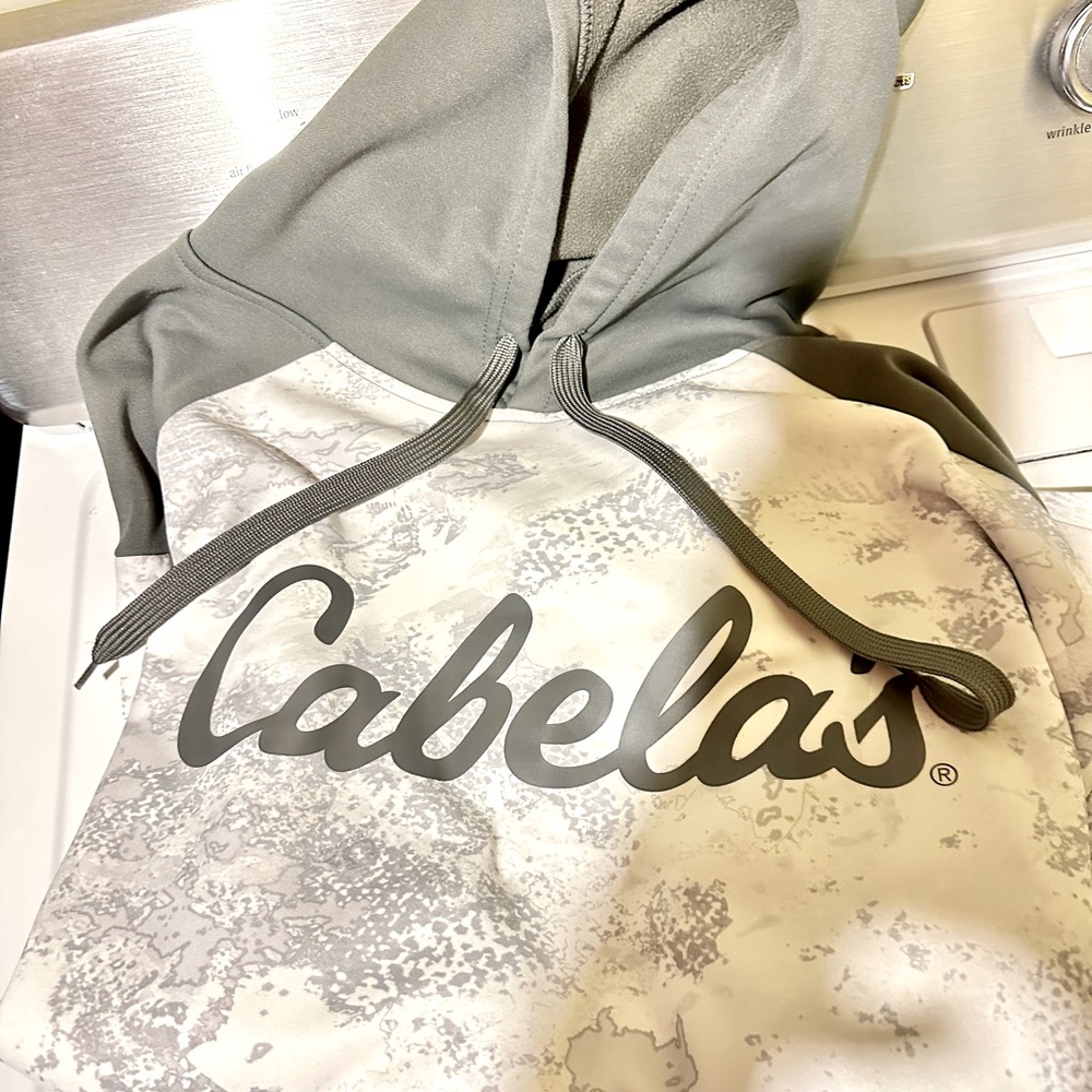 Cabela’s sweatshirt XL moisture wicking material. Long and warm!